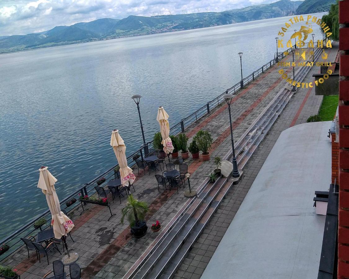 Zlatna Ribica Apartment Golubăţ Exterior foto